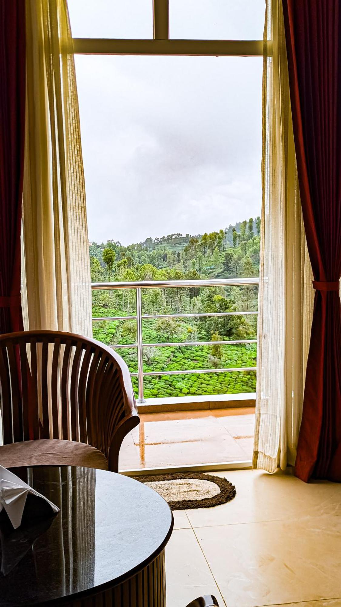 Valley View Inn, Kotagiri Buitenkant foto